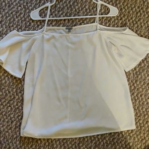 Medium charlette russe blouse with no shoulders